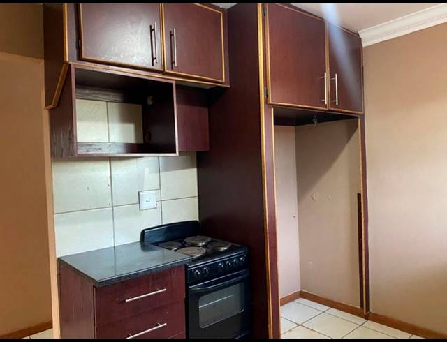 3 BEDROOM PROPERTY TO RENT IN NYLPARK